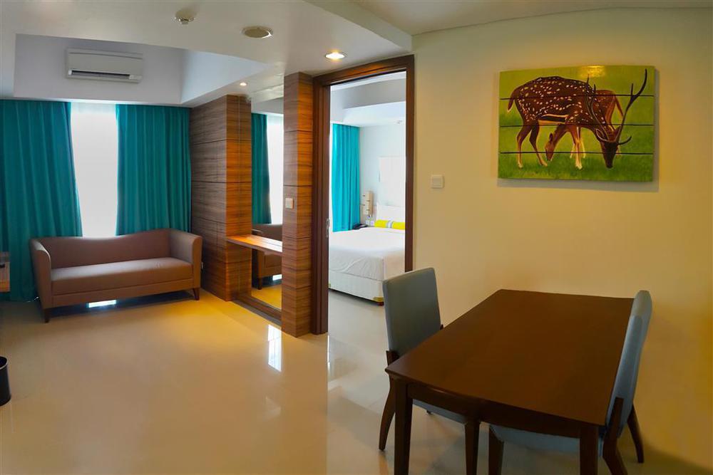 Hotel Swiss-Belcourt Bogor Zimmer foto