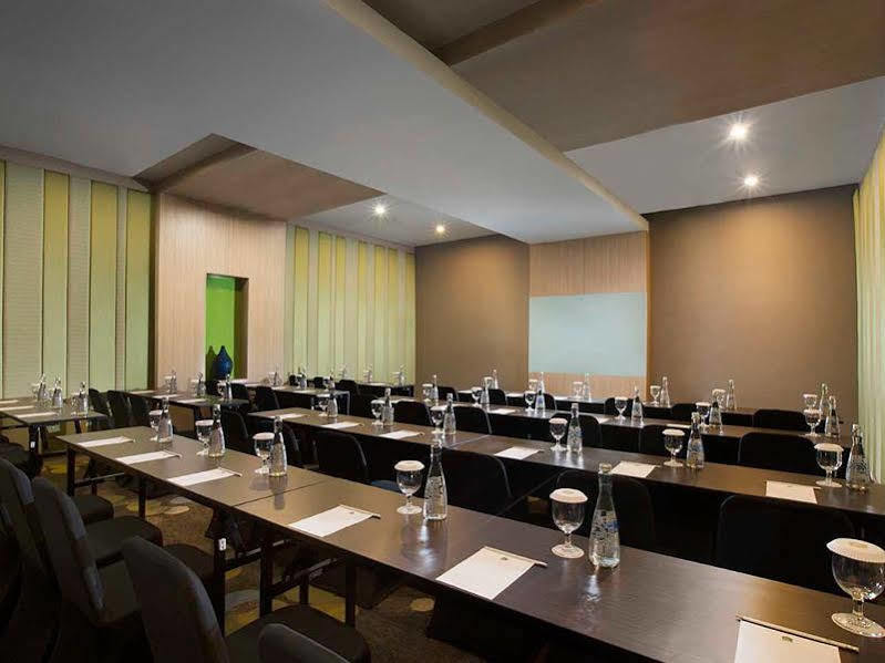 Hotel Swiss-Belcourt Bogor Exterior foto