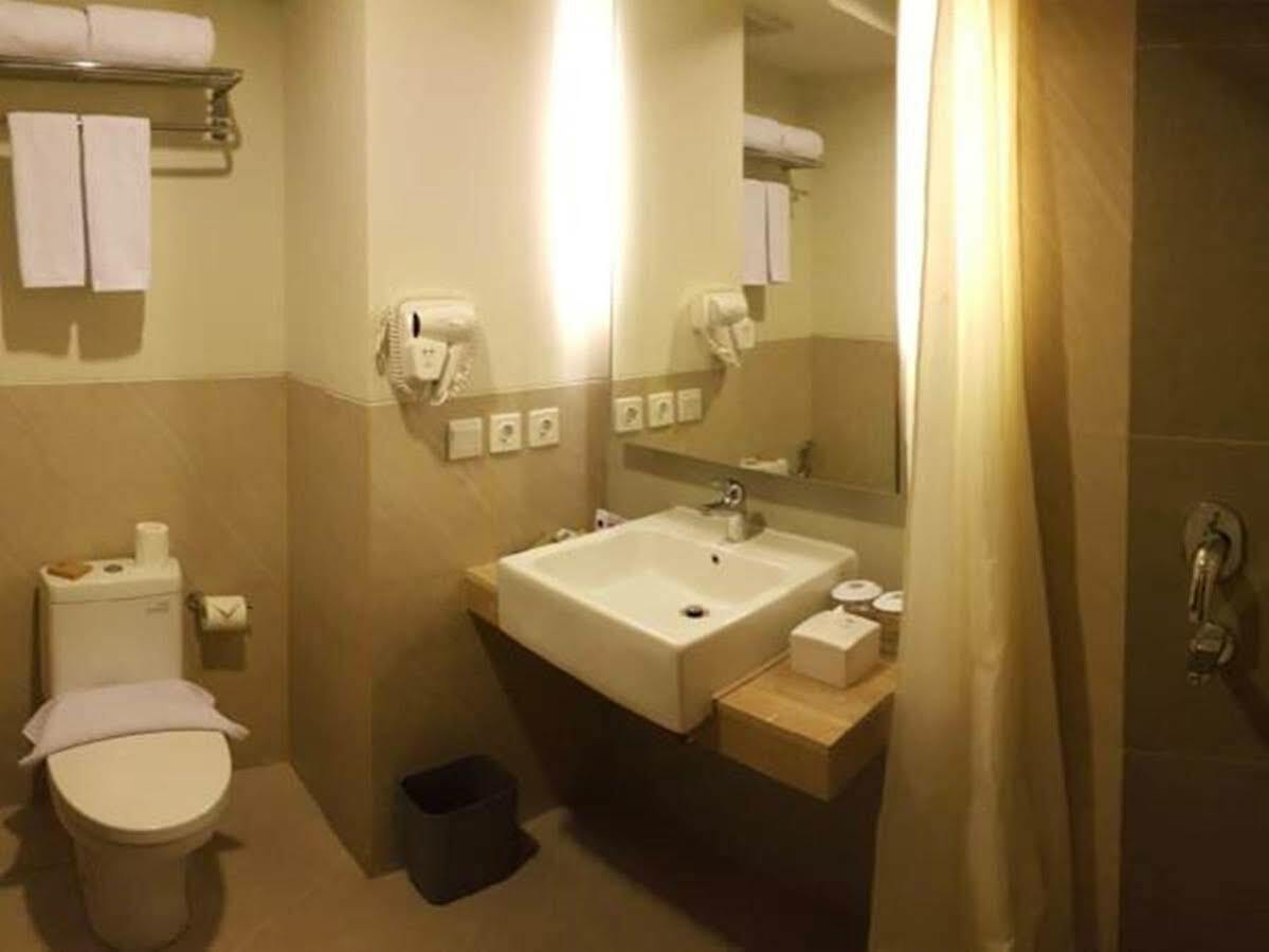 Hotel Swiss-Belcourt Bogor Exterior foto